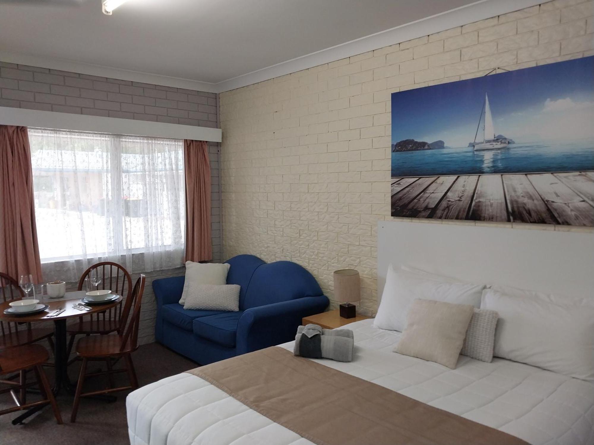 Jillaroo Motor Inn 格伦因尼斯 外观 照片